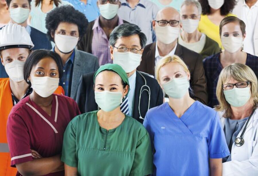 healthcare team of people wearing face masks